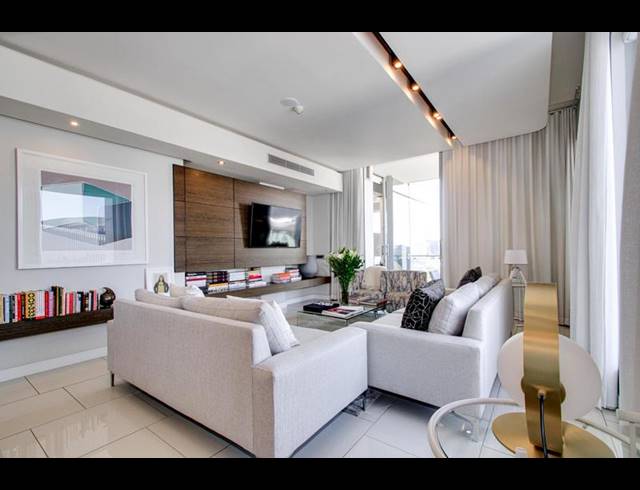 3 BEDROOM APARTMENT FOR SALE IN SANDHURST